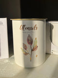 Utensils holder
